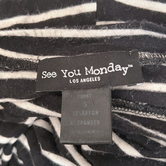 See you Monday Flowy Dress | SIZE S - Picture 5 of 6